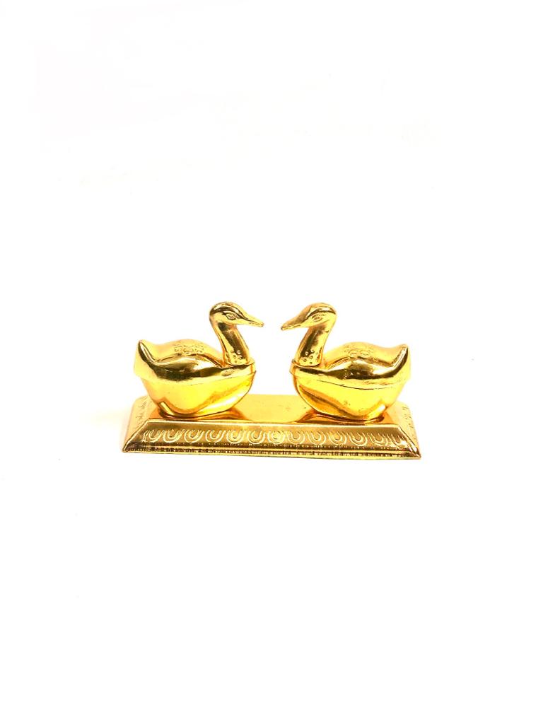Two Ducks Couple Metal Kum Kum Box Auspicious Budget Gifts At Tamrapatra