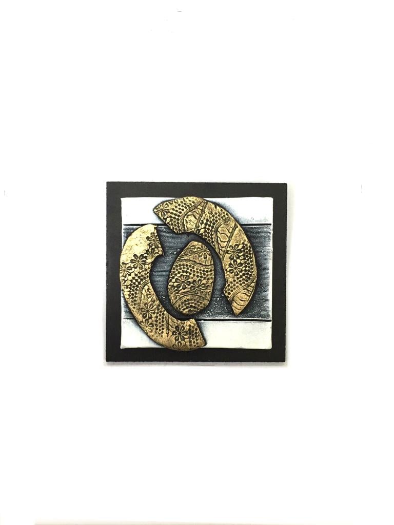 Terracotta & MDF Wall Décor Hanging Gold & White Art Set Of 5 Tamrapatra