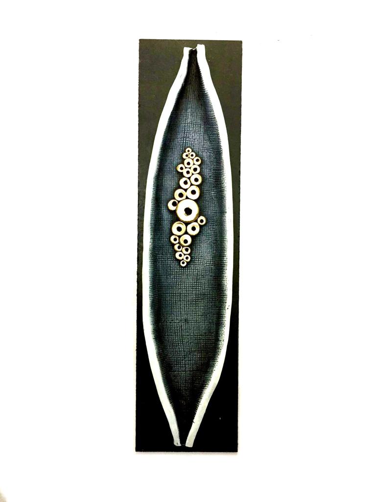Pebbles On Designer Leaf Exclusive Wall Hangings Terracotta Handmade Tamrapatra